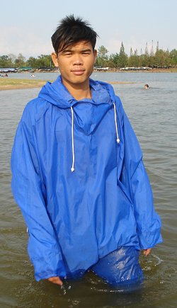 long cagoule